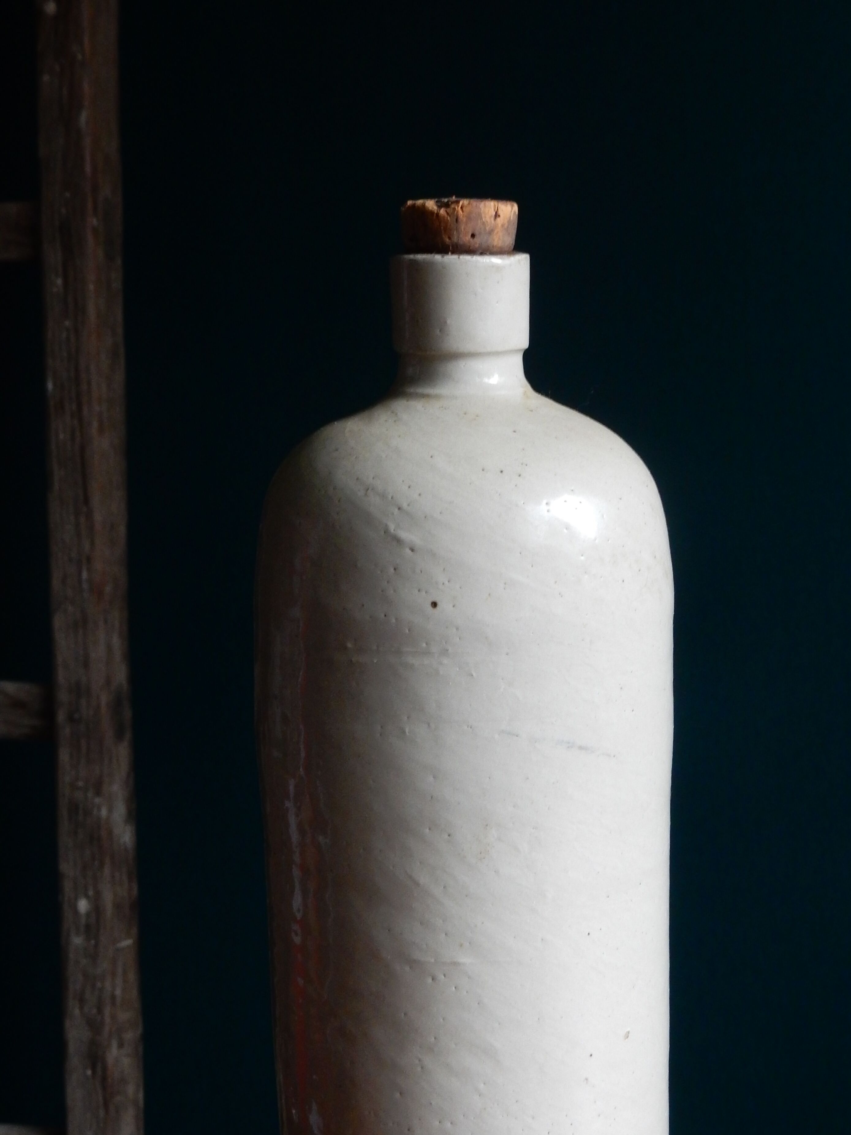 Enamelled grey sandstone bottle