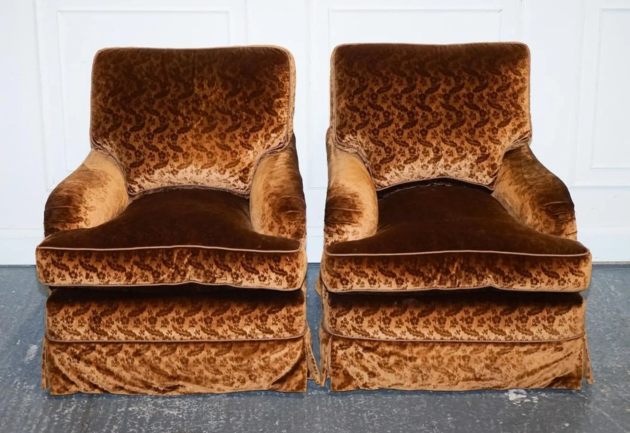Connaught Vintage Velvet Armchairs by Dudgeon London, Set of 2
