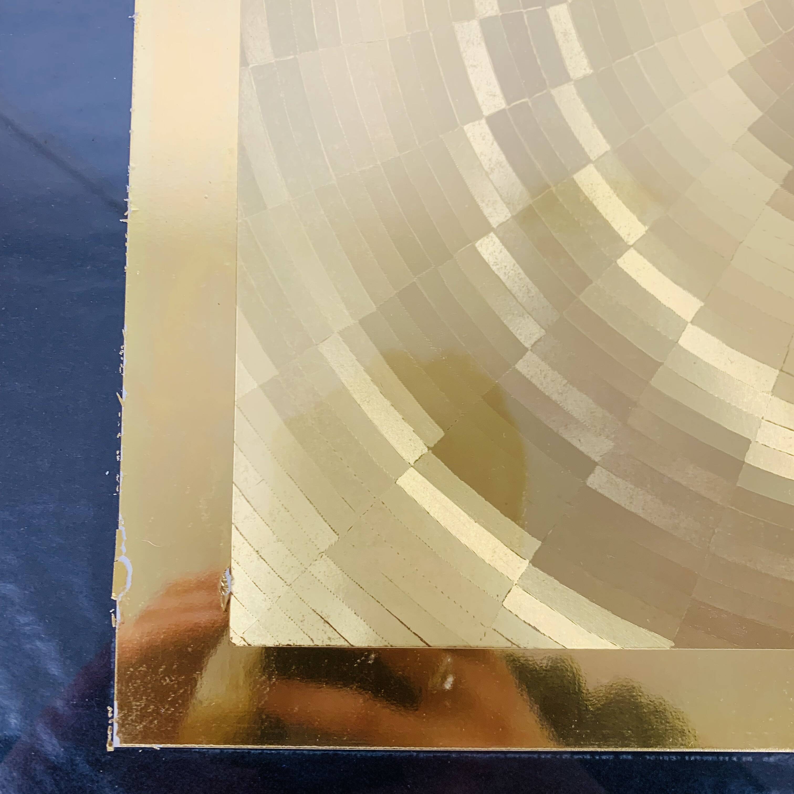 Tableau holographique 70's doré