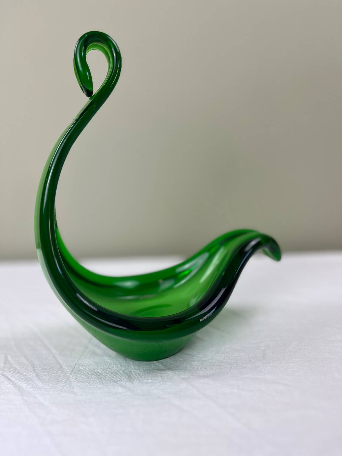Murano swan catchall