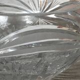 Saladier en cristal taillé