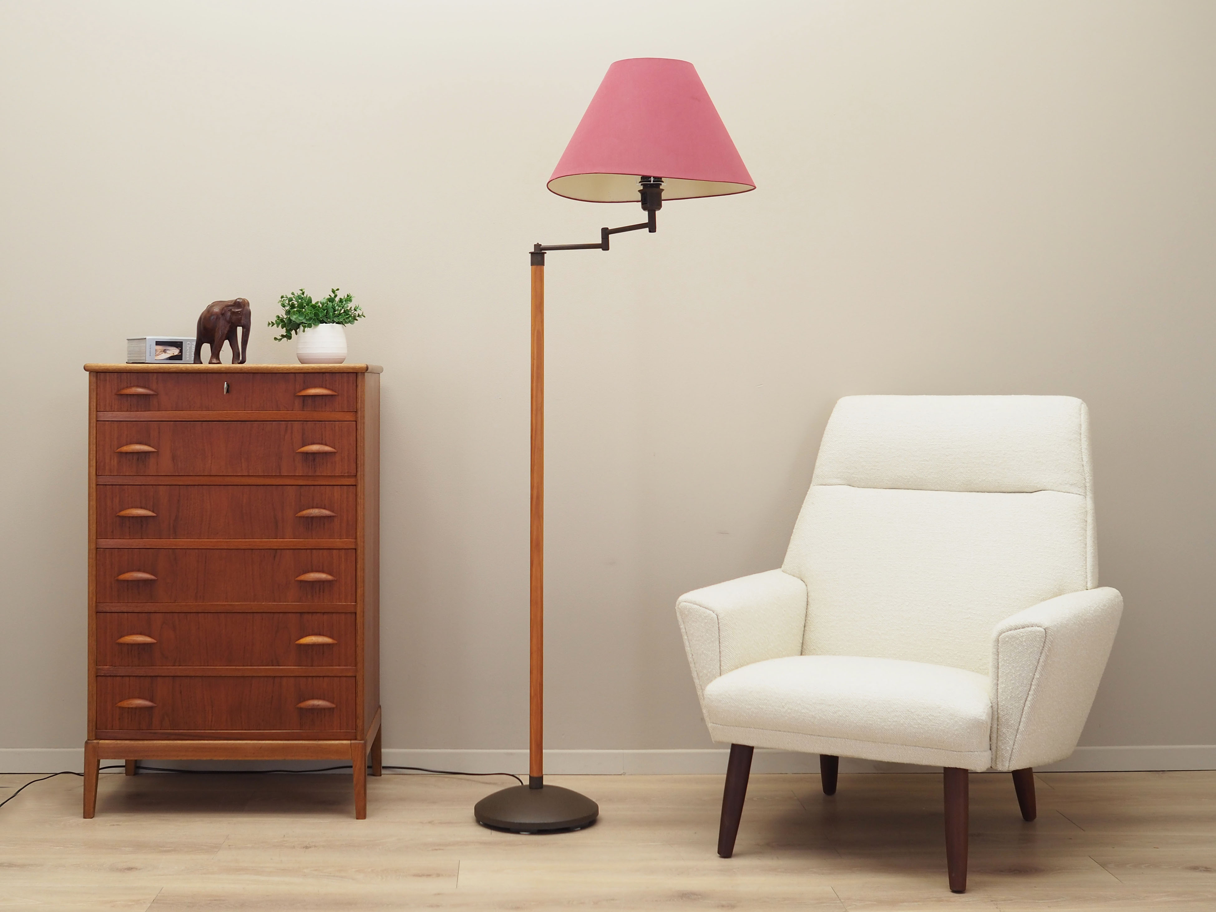 Floor lamp, Danish design, 1970s, production: Denmark