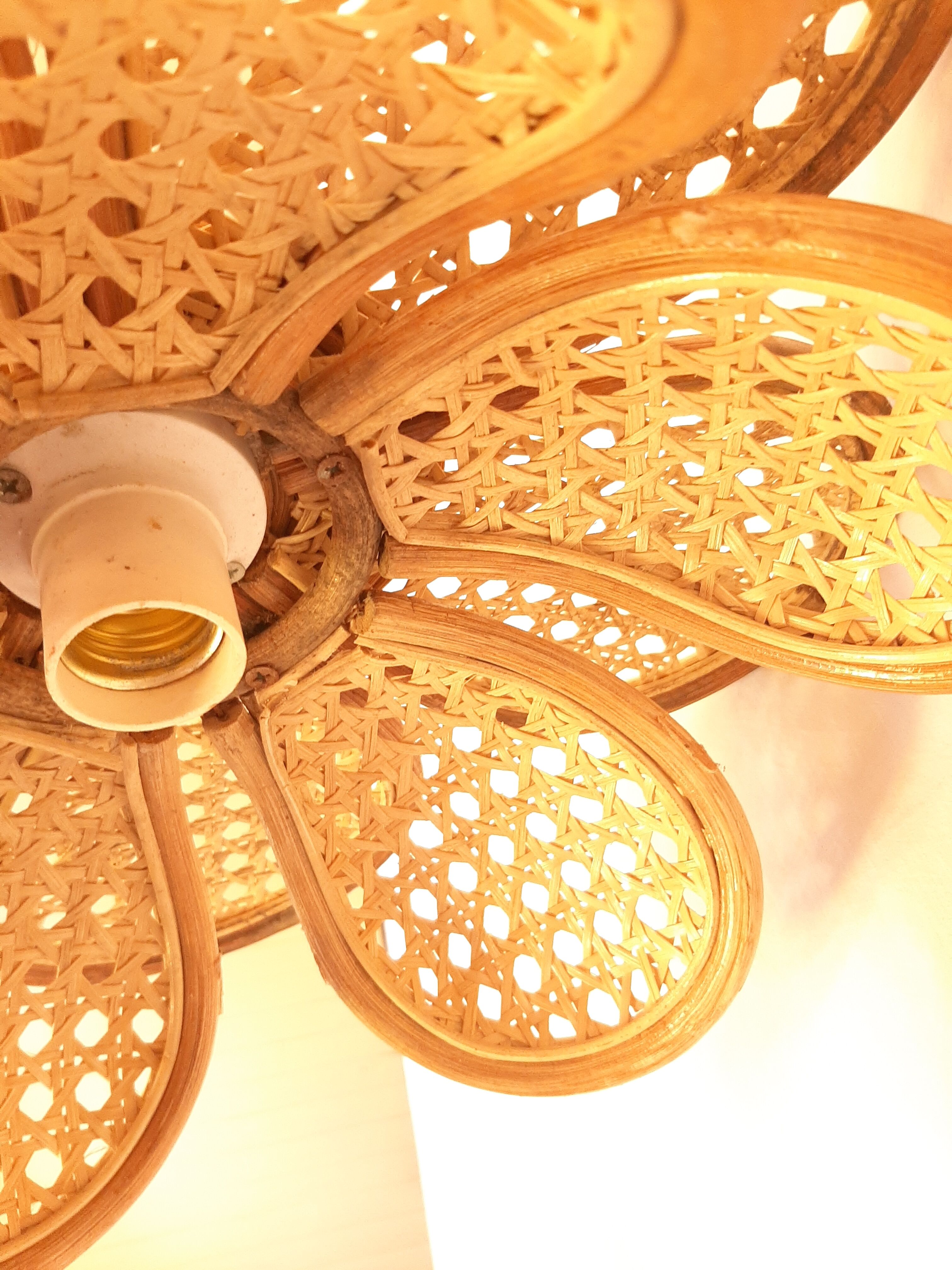 3 hanging lamps in rattan 1980s, rattan and braiding