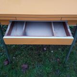 Table orange formica, 2 extensions