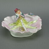 Empty ring pocket in porcelain of Paris