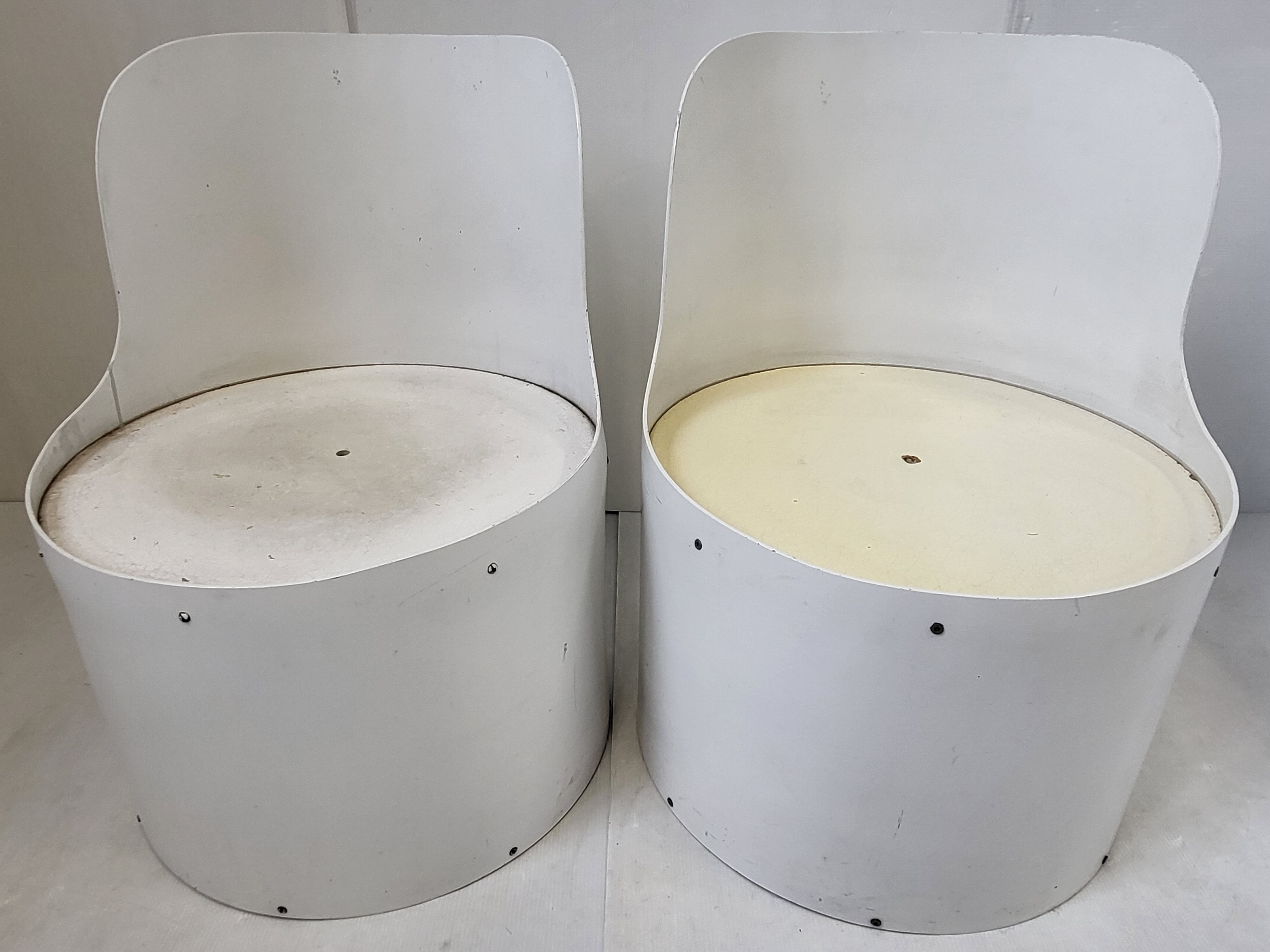 Paire de fauteuils Tomotom Bernard Holdaway 1970 space age