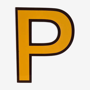 Vintage letter Led "P"