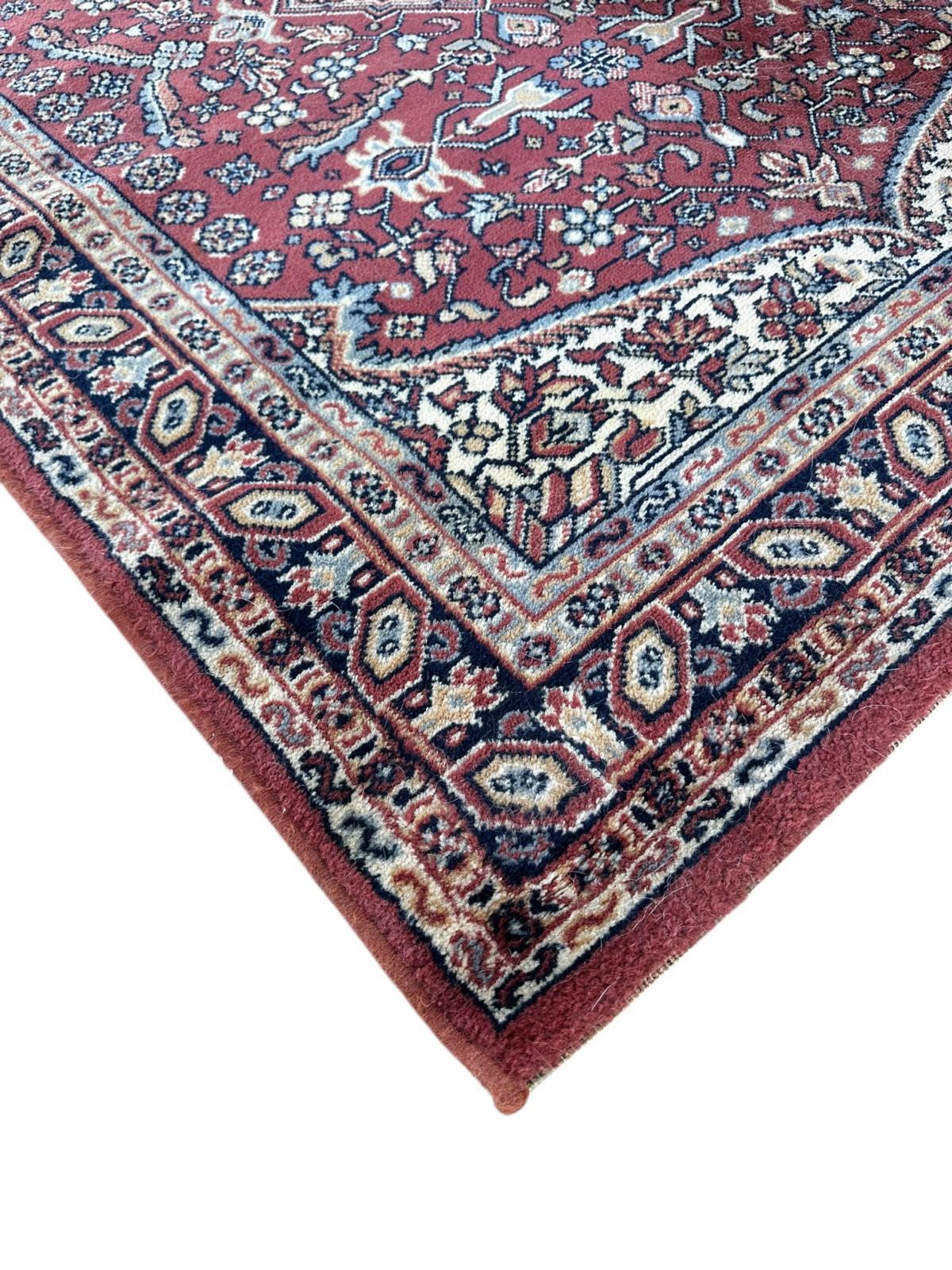 Oriental style rug 120cm x 170cm
