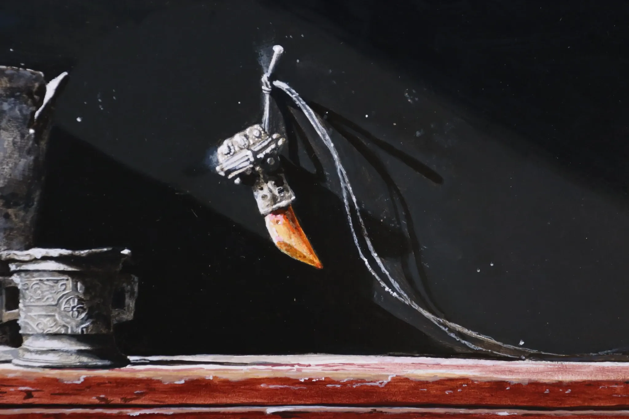 Still life with pewter finds on a chest – Marjolein van den Berg, c. 2011