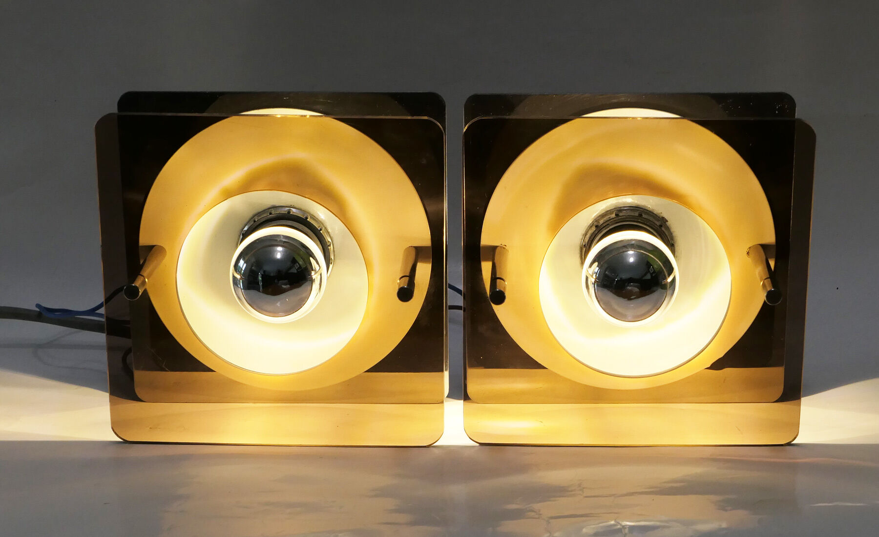 2 wall lamps metal and plexiglass of Jocelyne Trocmé for Oxar 1970