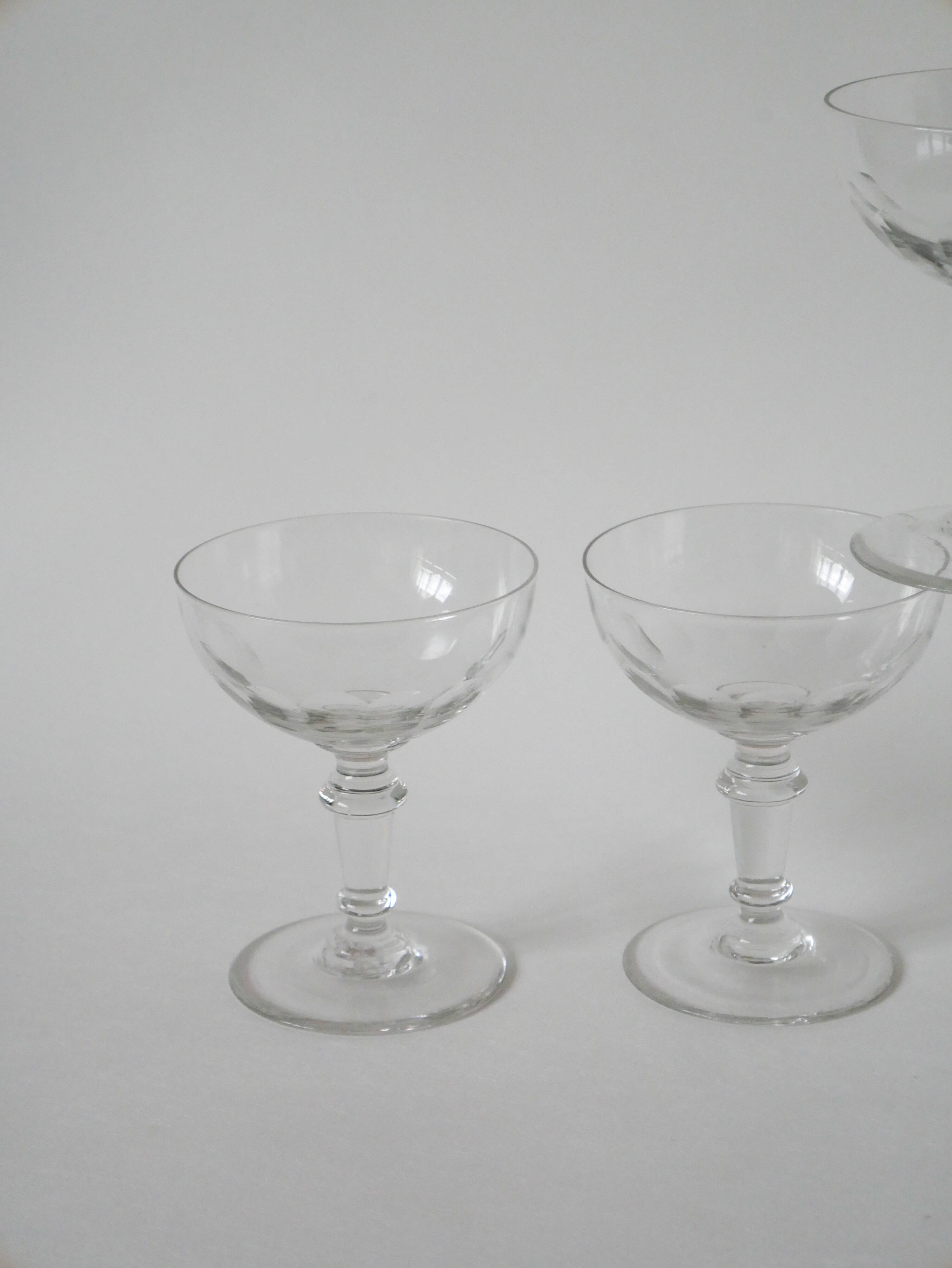 Set of 4 faceted crystal champagne glasses, 1930
