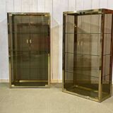 Paire de vitrines d'exposition en chrome doré et verre fumé - années 80