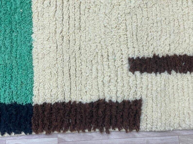 Tapis berbère fait main traditionnelle taille 140 x 260 cm