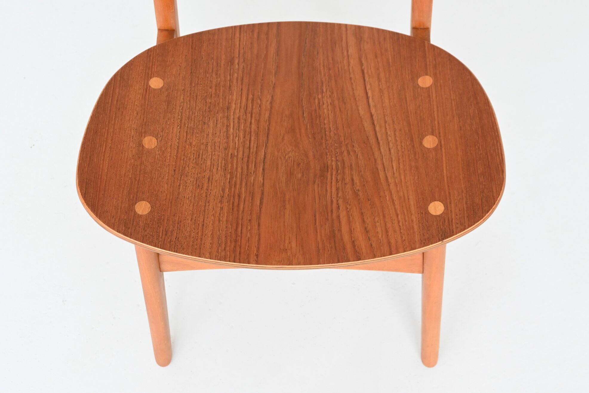 Chaises de salle à manger Hans Wegner Sawbuck CH30 Carl Hansen & Son Danemark 1952