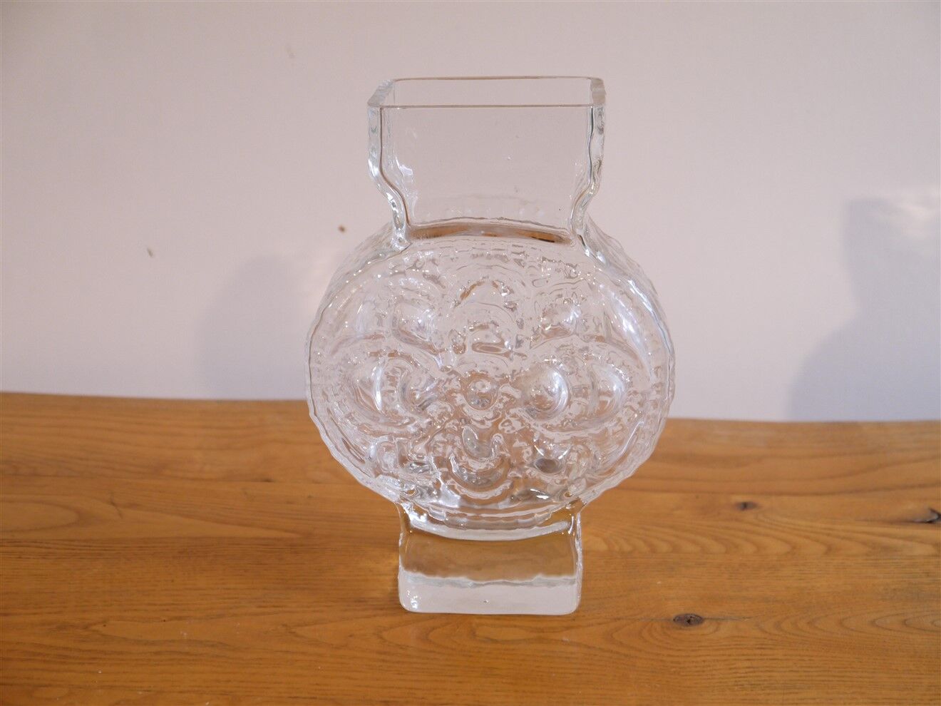 Vintage Finnish glass vase 1970