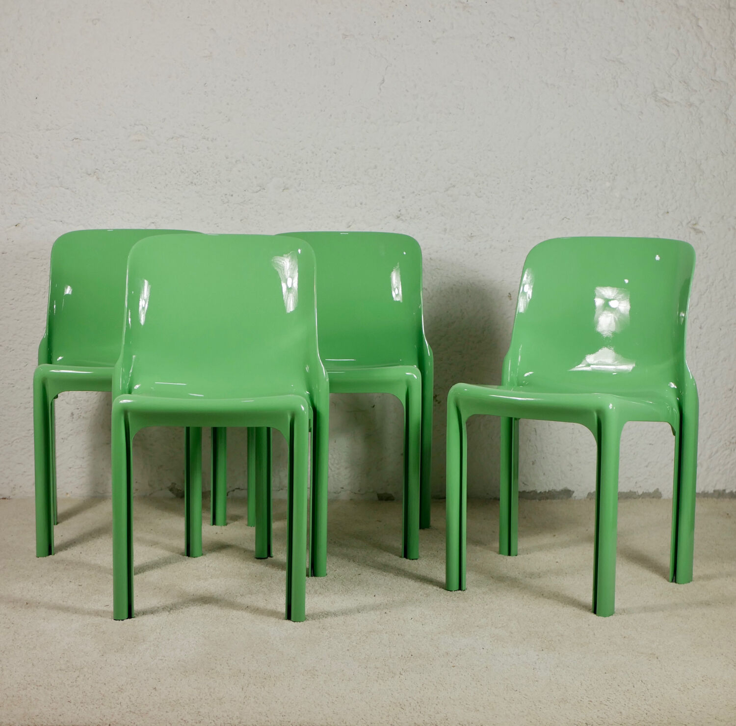 Series of 4 Selene Vico Magistretti chairs for Artemide