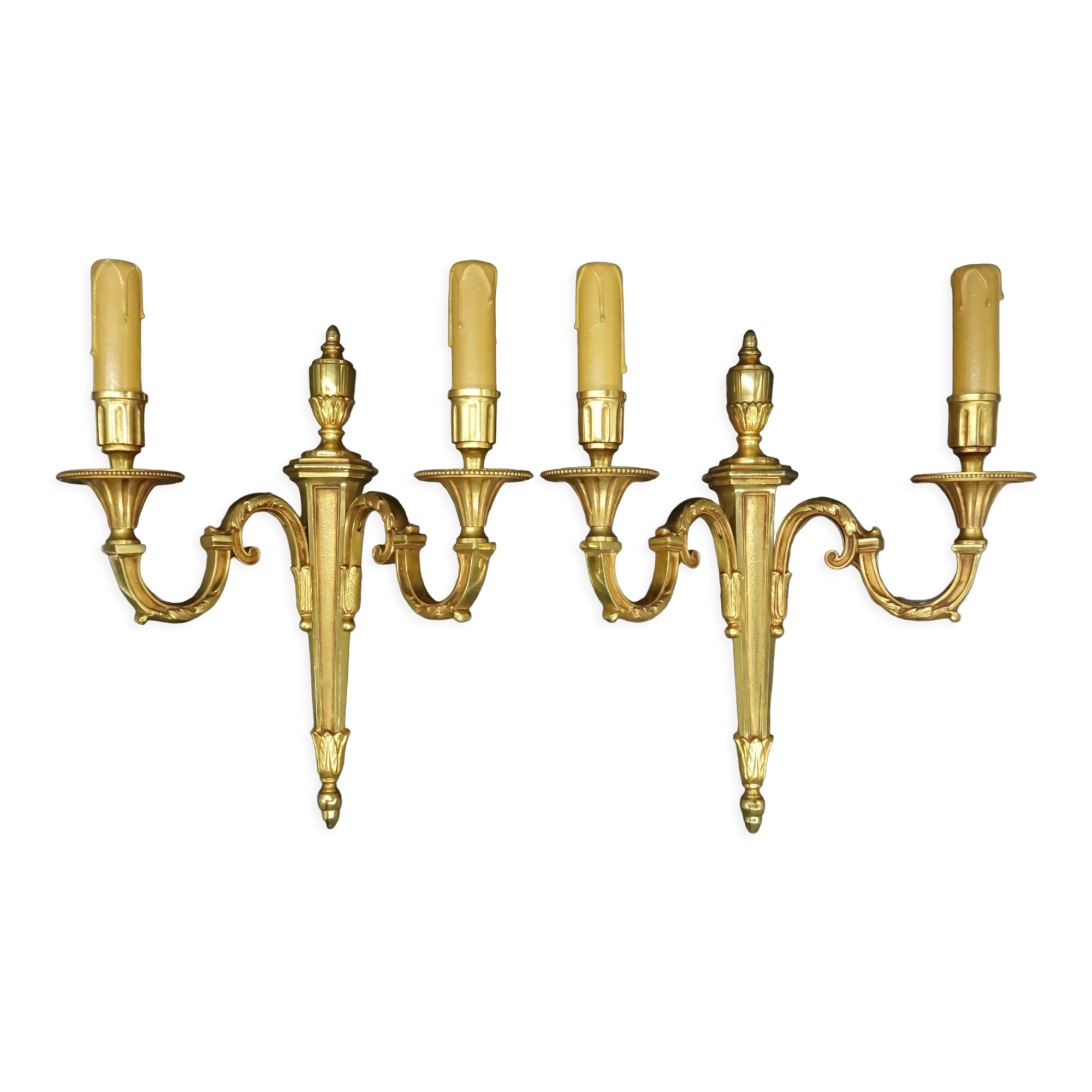 Paire d'appliques style Louis XVI par Lucien Gau, Paris