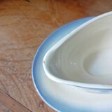 Saucière en faïence fleurie