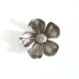 Flower ashtray