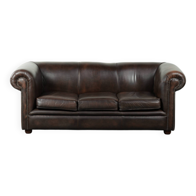 Canapé Chesterfield en cuir de vache lisse marron de luxe avec un look anglais