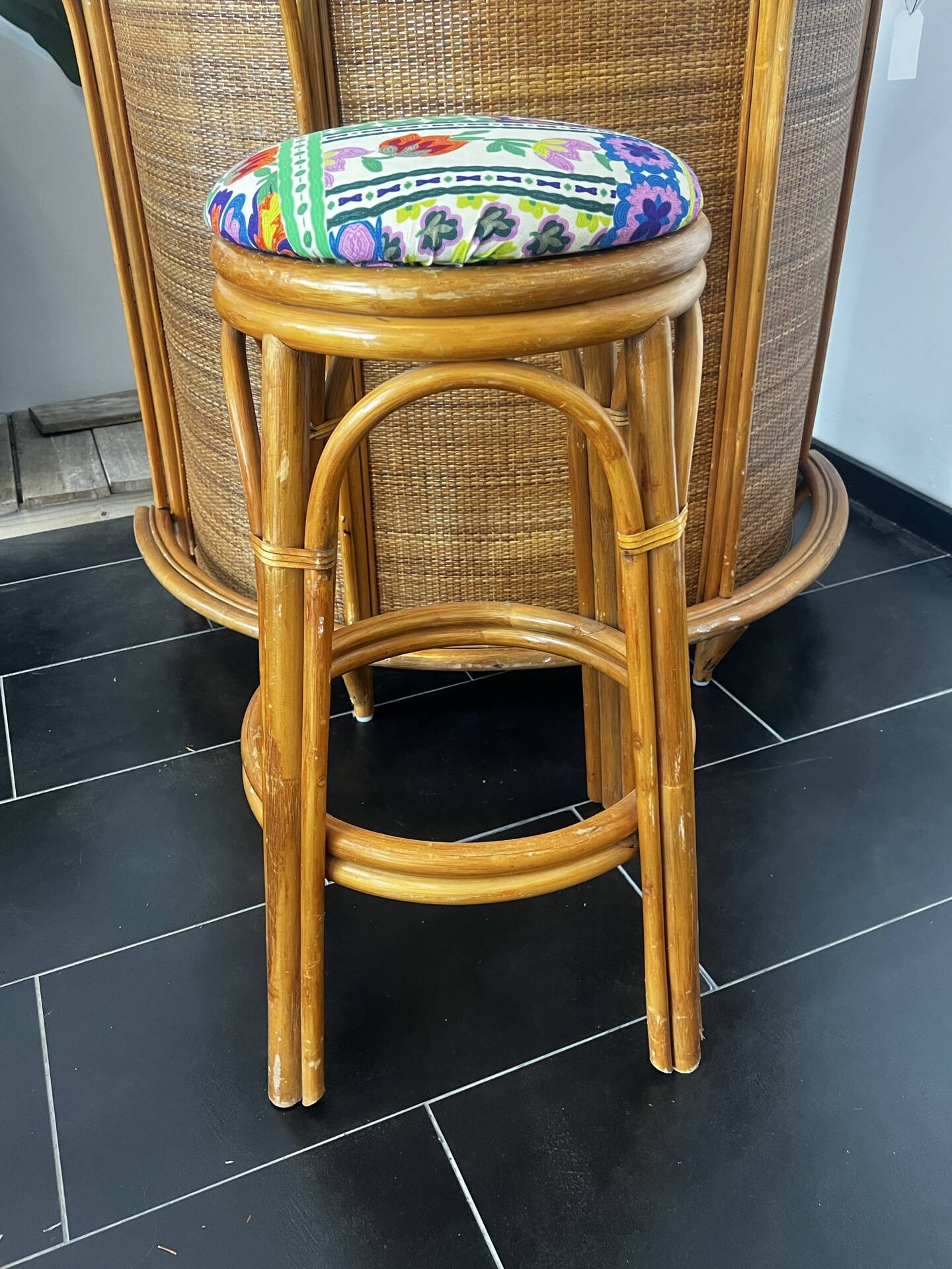 Bar and bamboo rattan stools 1970 maugrion gatti