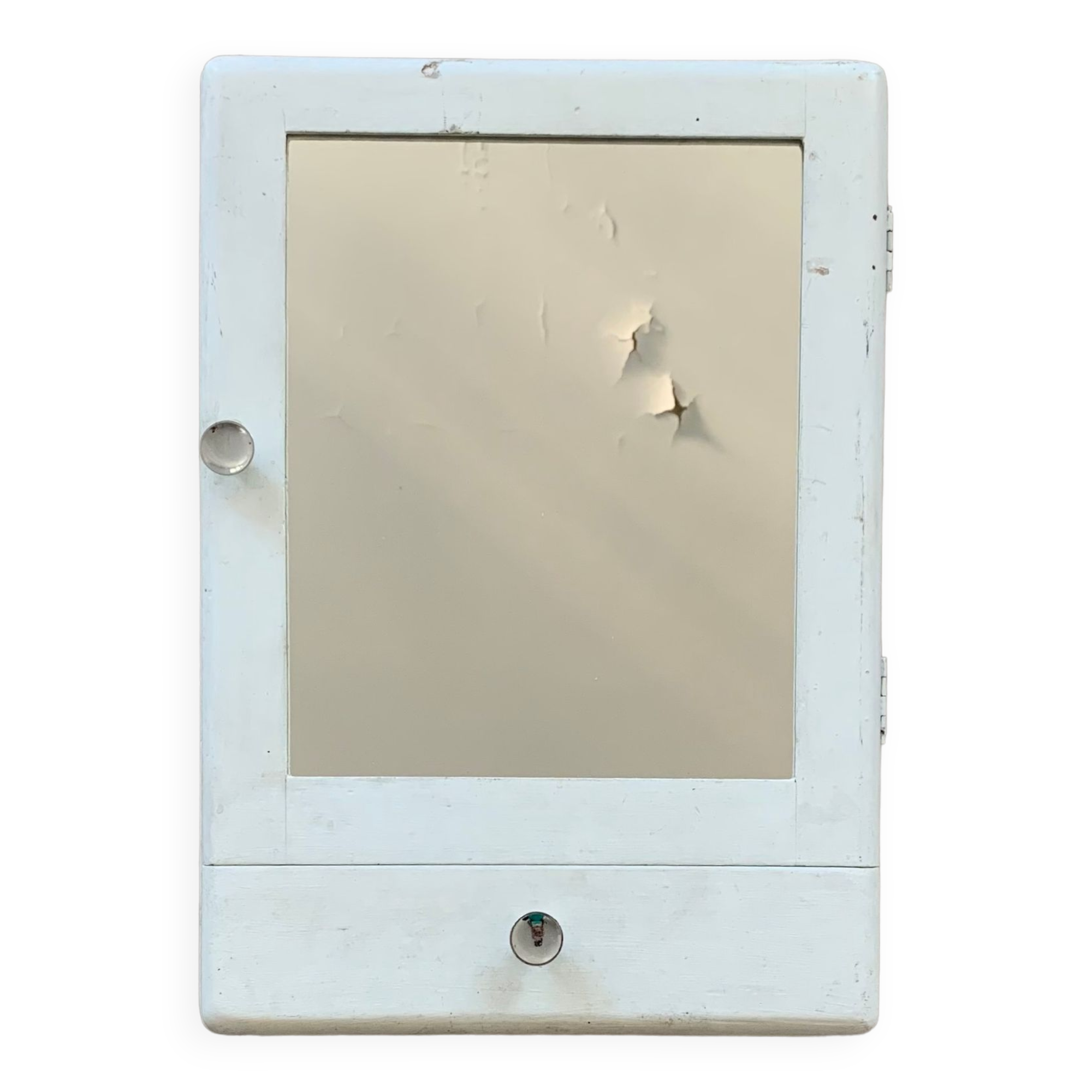 Small wall cabinet 50s