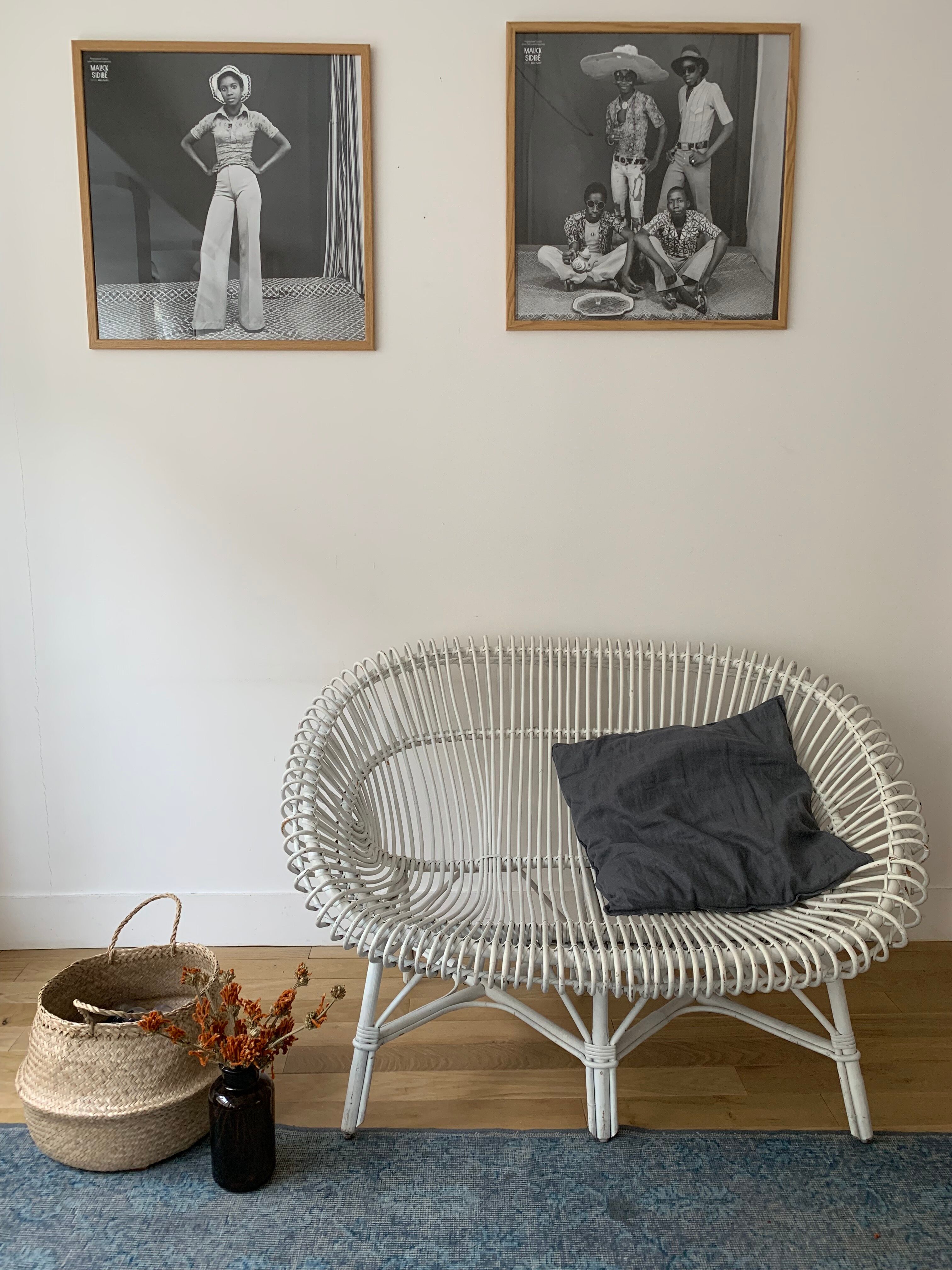 White bench into rattan