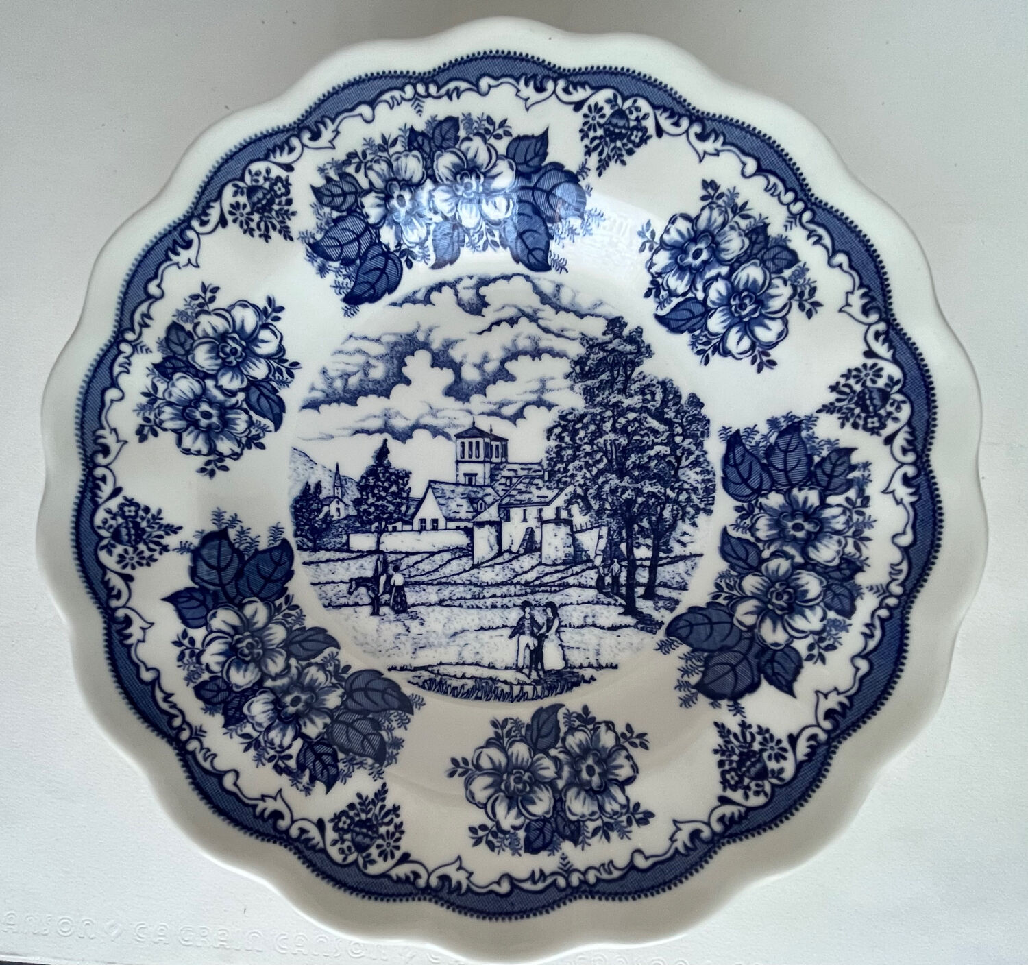 5 hollow plates English décor