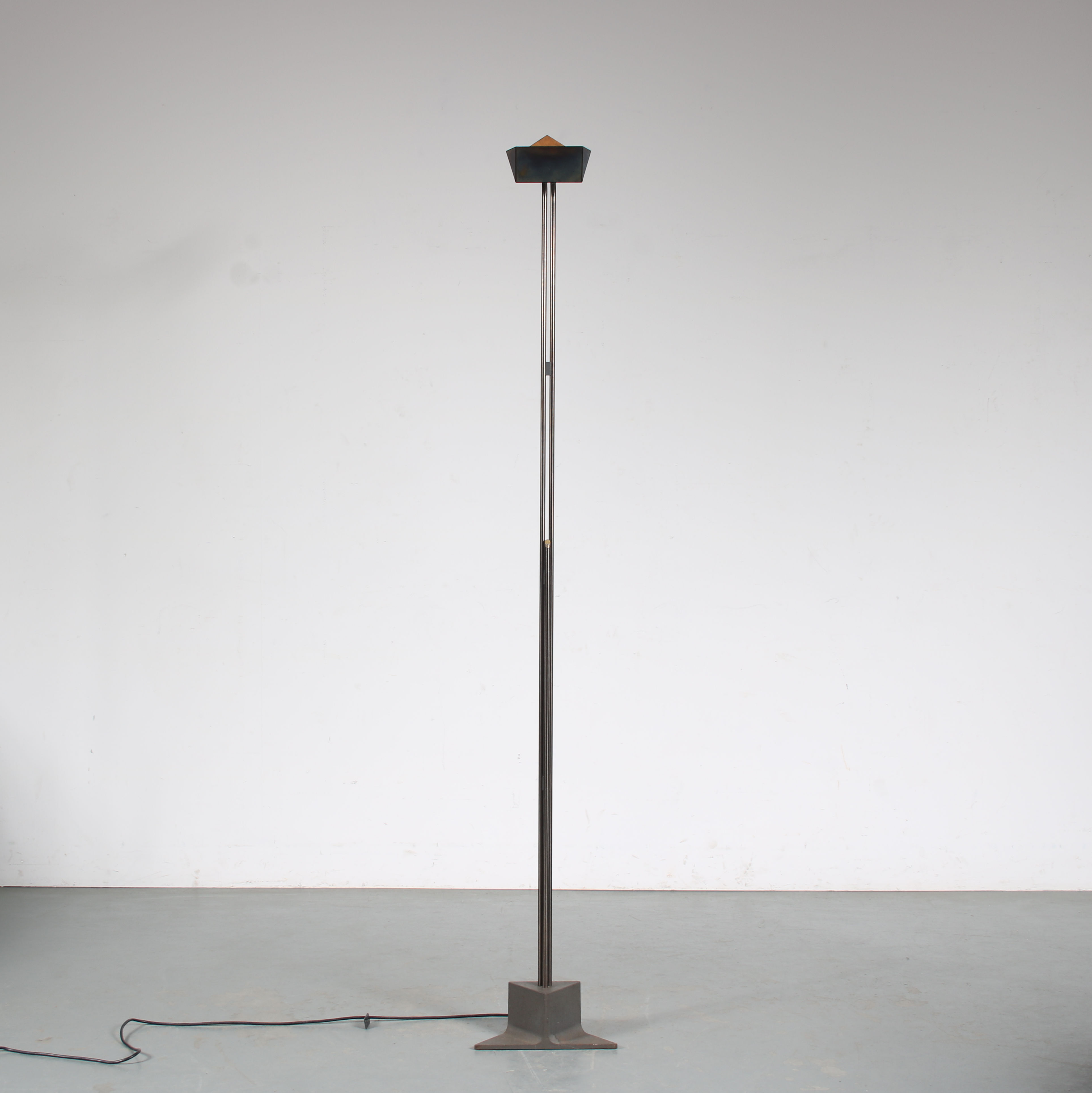 1980s “Eidos” Floor lamp by Manlio Brusatin for Sirrah, Italy