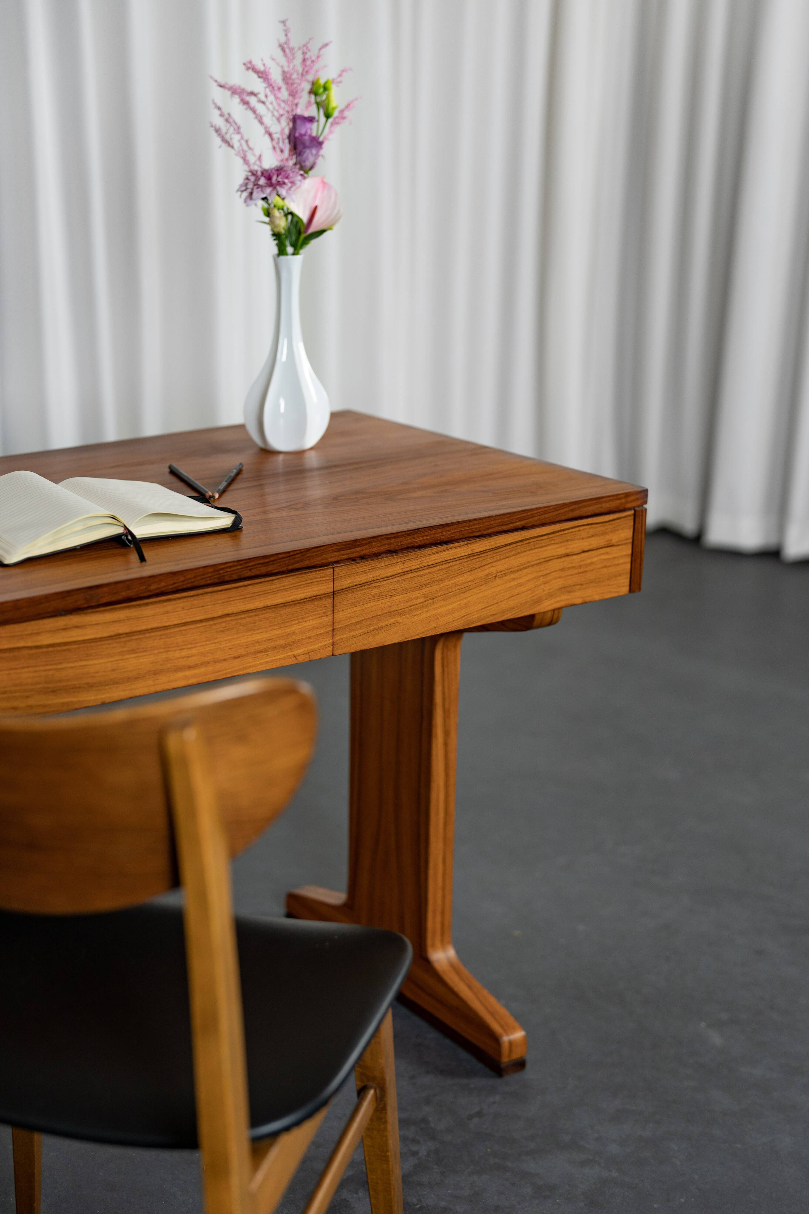 Mid Century Desk, Italy, 1950