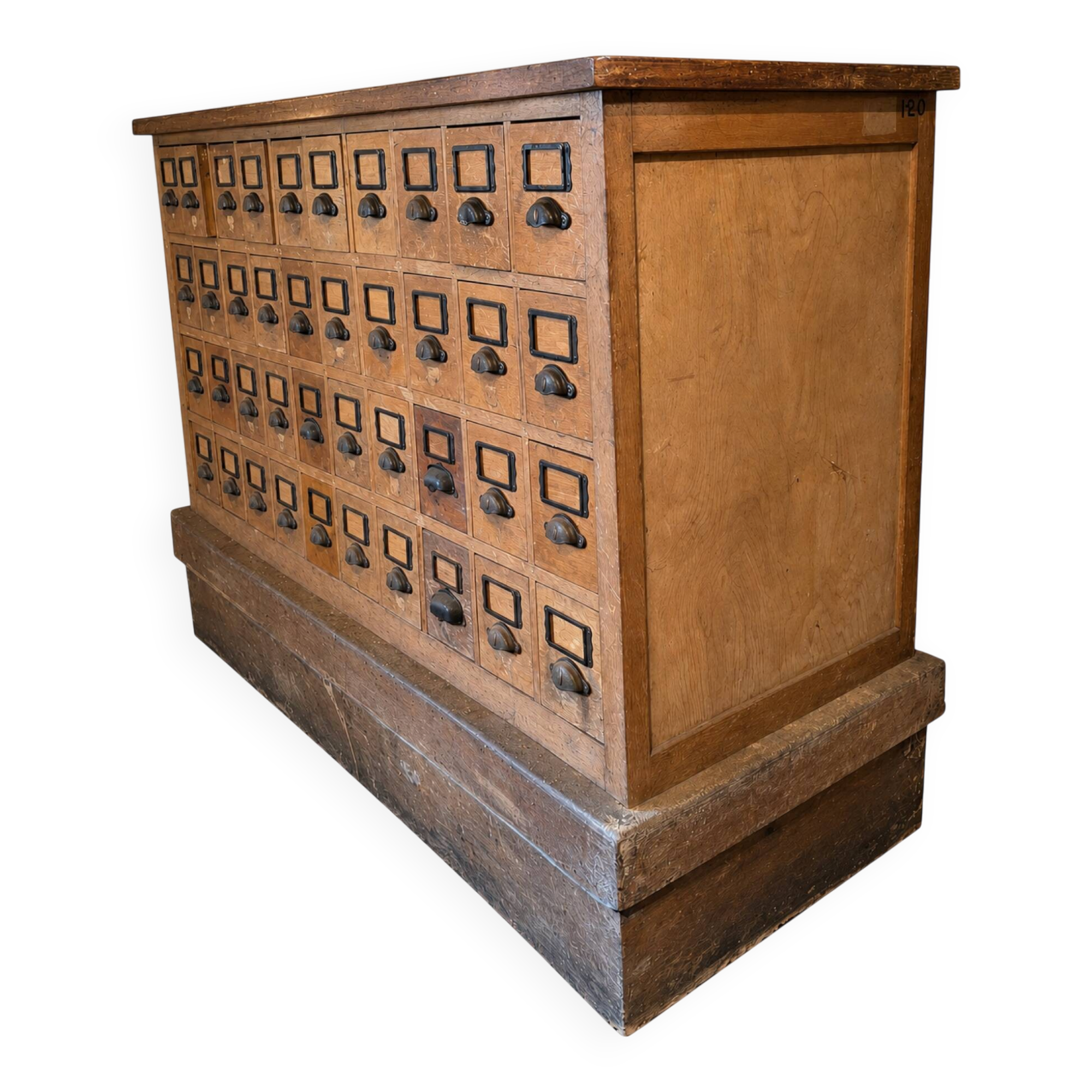 Banque d’épicier ancienne double face – 80 tiroirs –