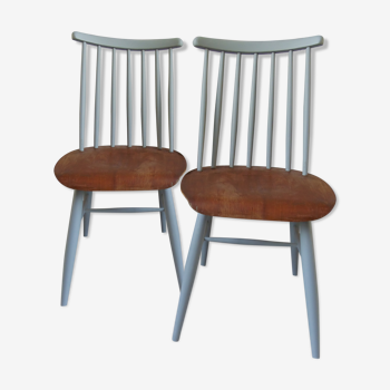 2 chaises scandinaves des années 60