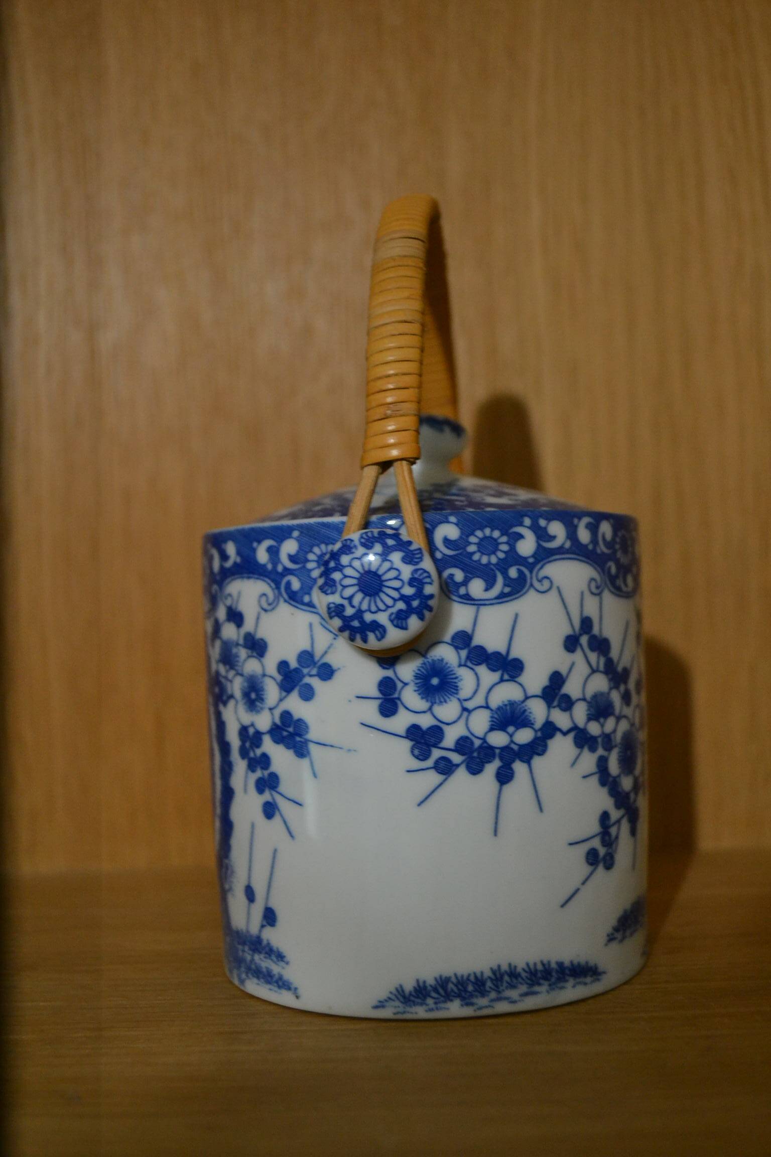 Japanese sugar bowl