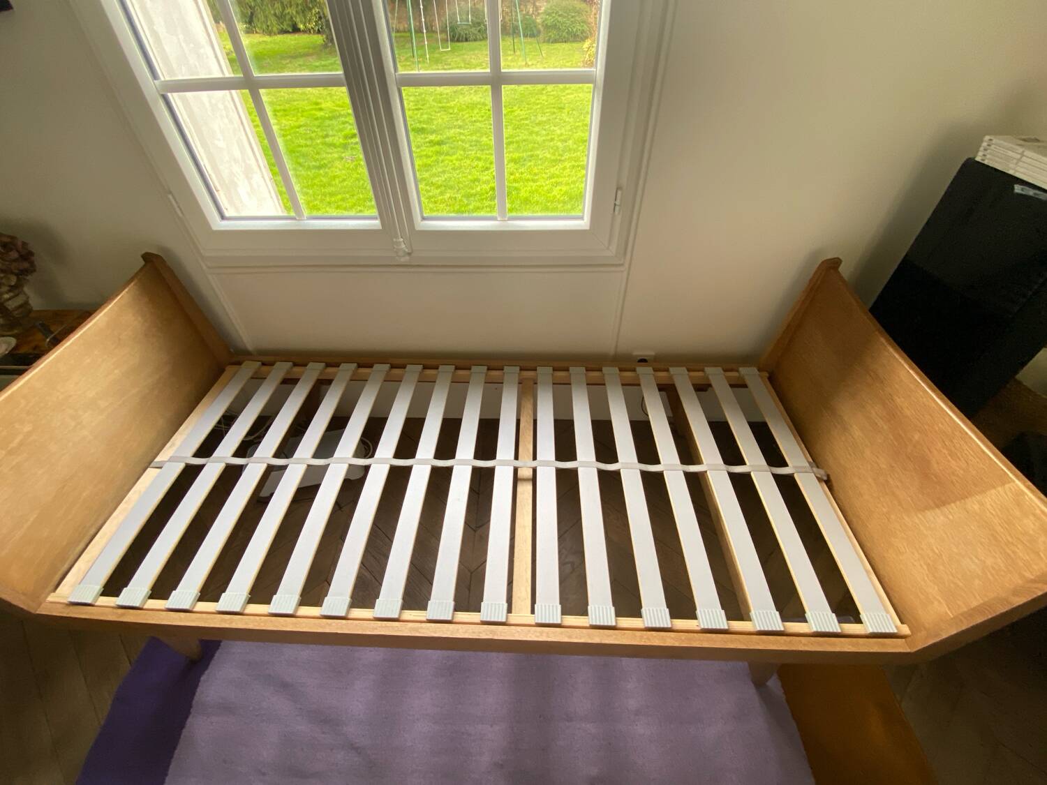 Day bed or guest bed