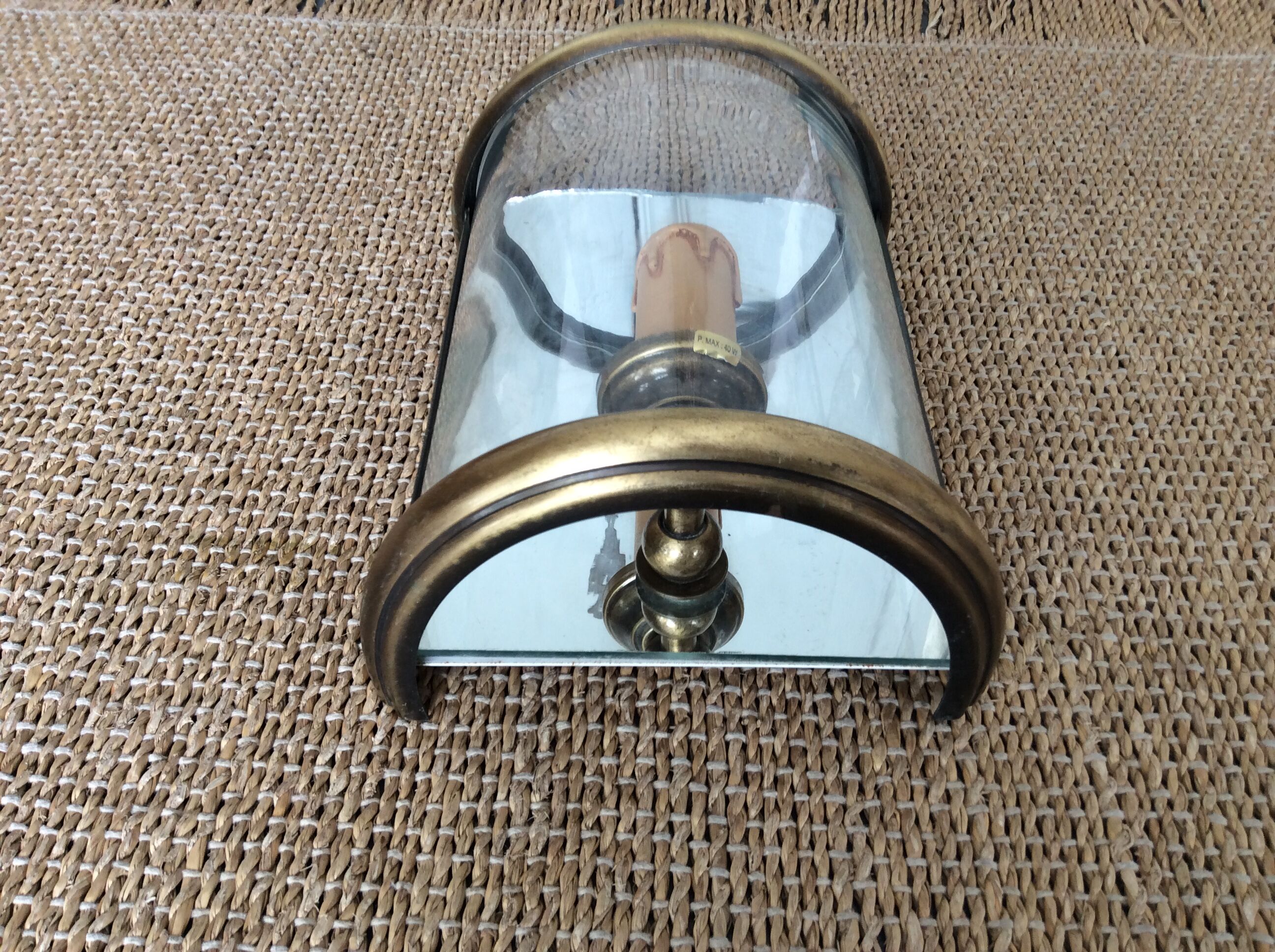 Vintage wall lamp