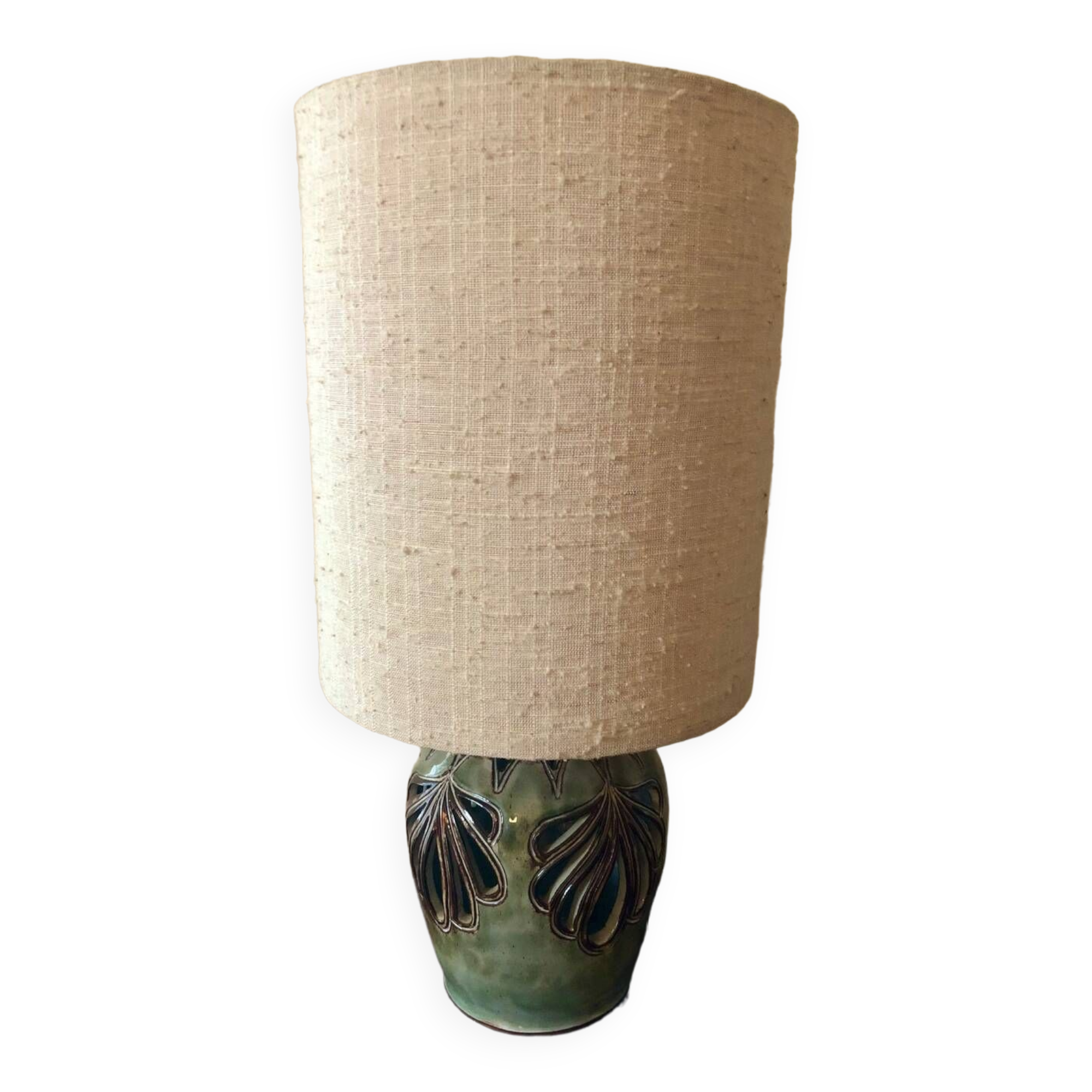 Ceramic lamp and textured fabrics