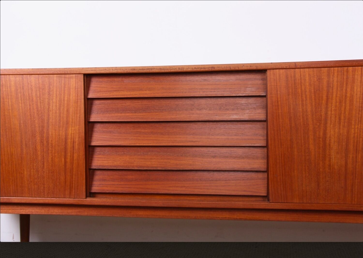 Rare - Scandinavian teak sideboard - "Trio" by Nils Jonnson (Troeds)