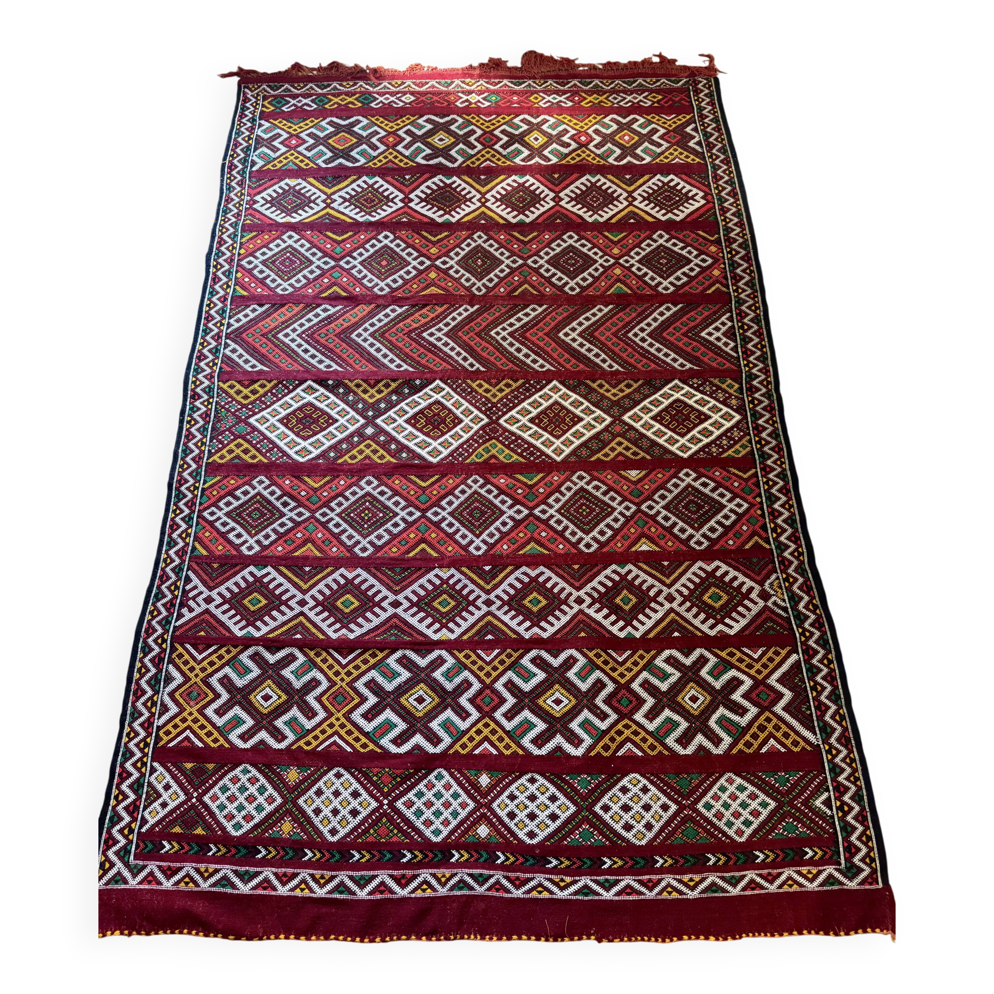 Tapis berbère marocain fait main – pièce artisanale unique