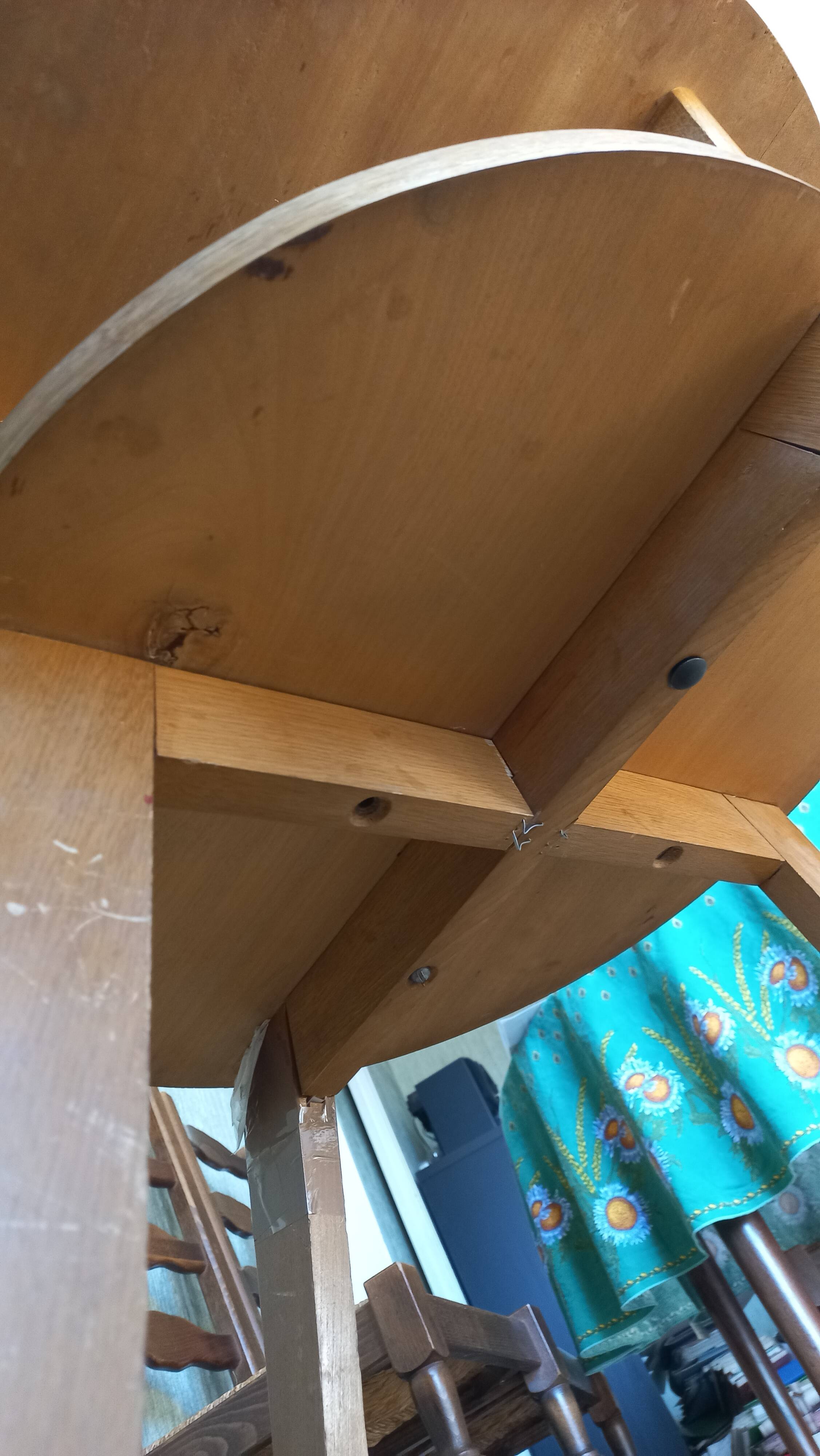 Vintage retro guéridon coffee table