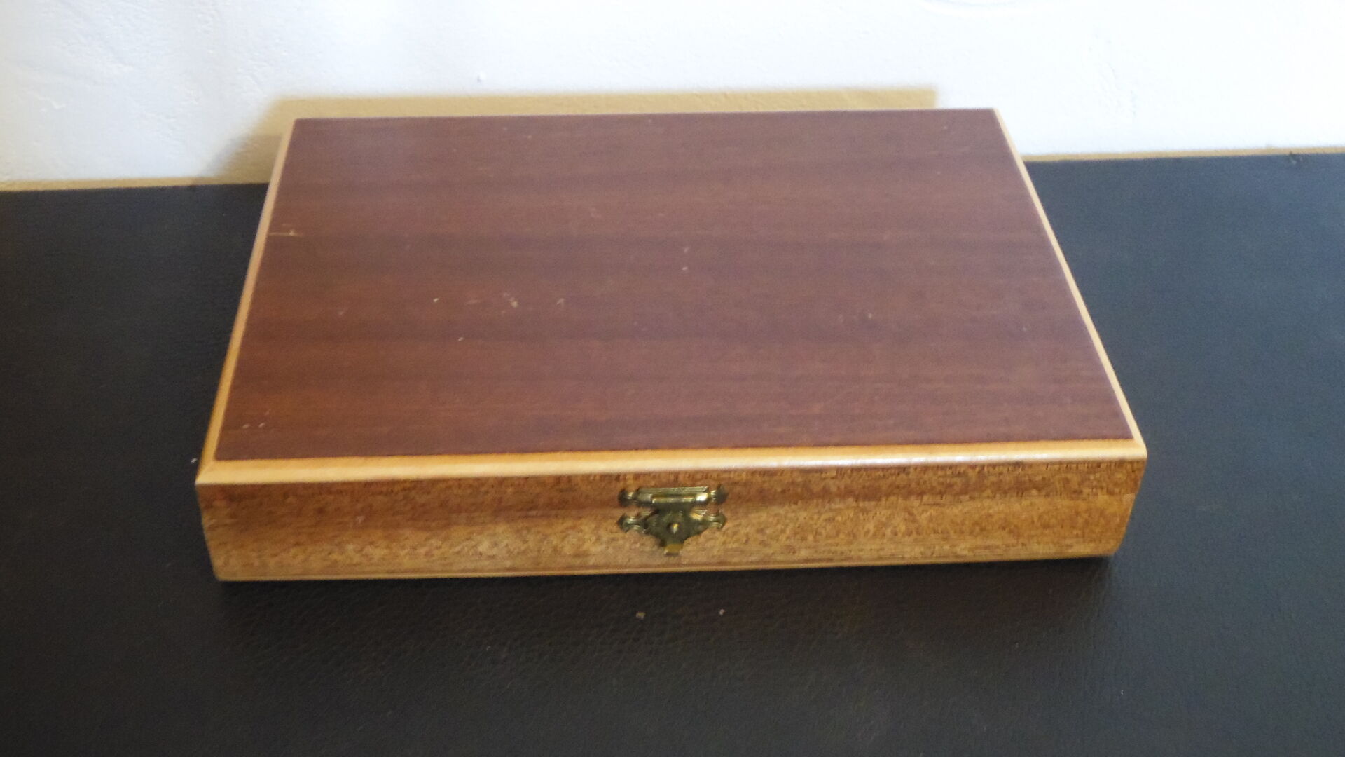 Tarot game box