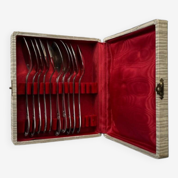 Box of 10 vintage teaspoons
