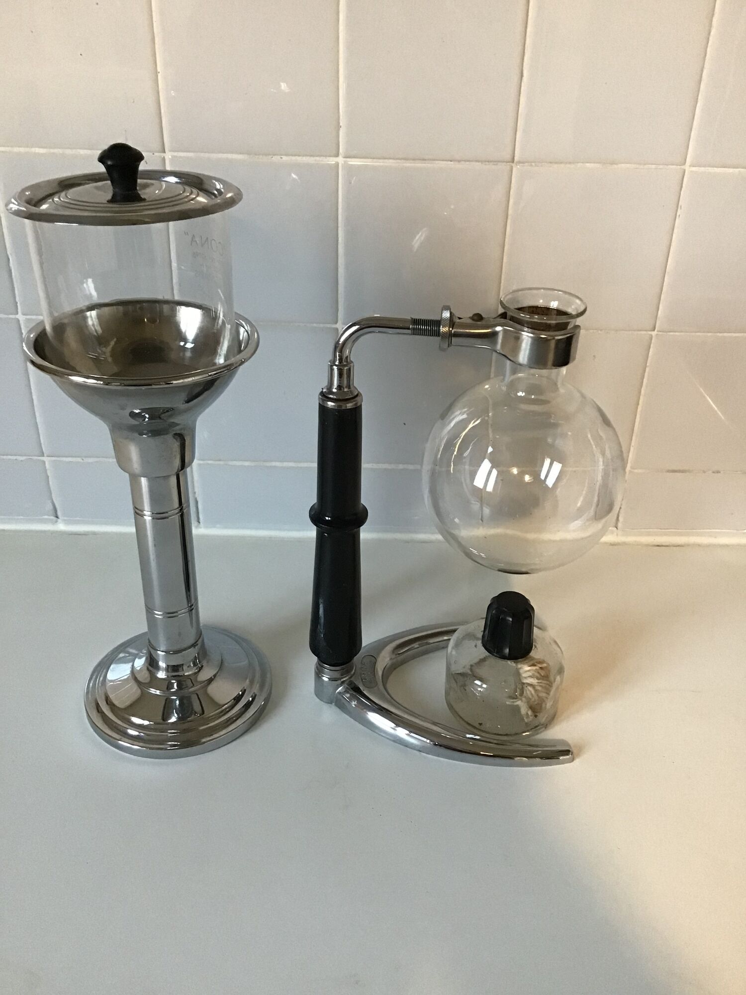 Cona vacuum coffee maker complete with its chrome tulip holder in good condition makes an excellent