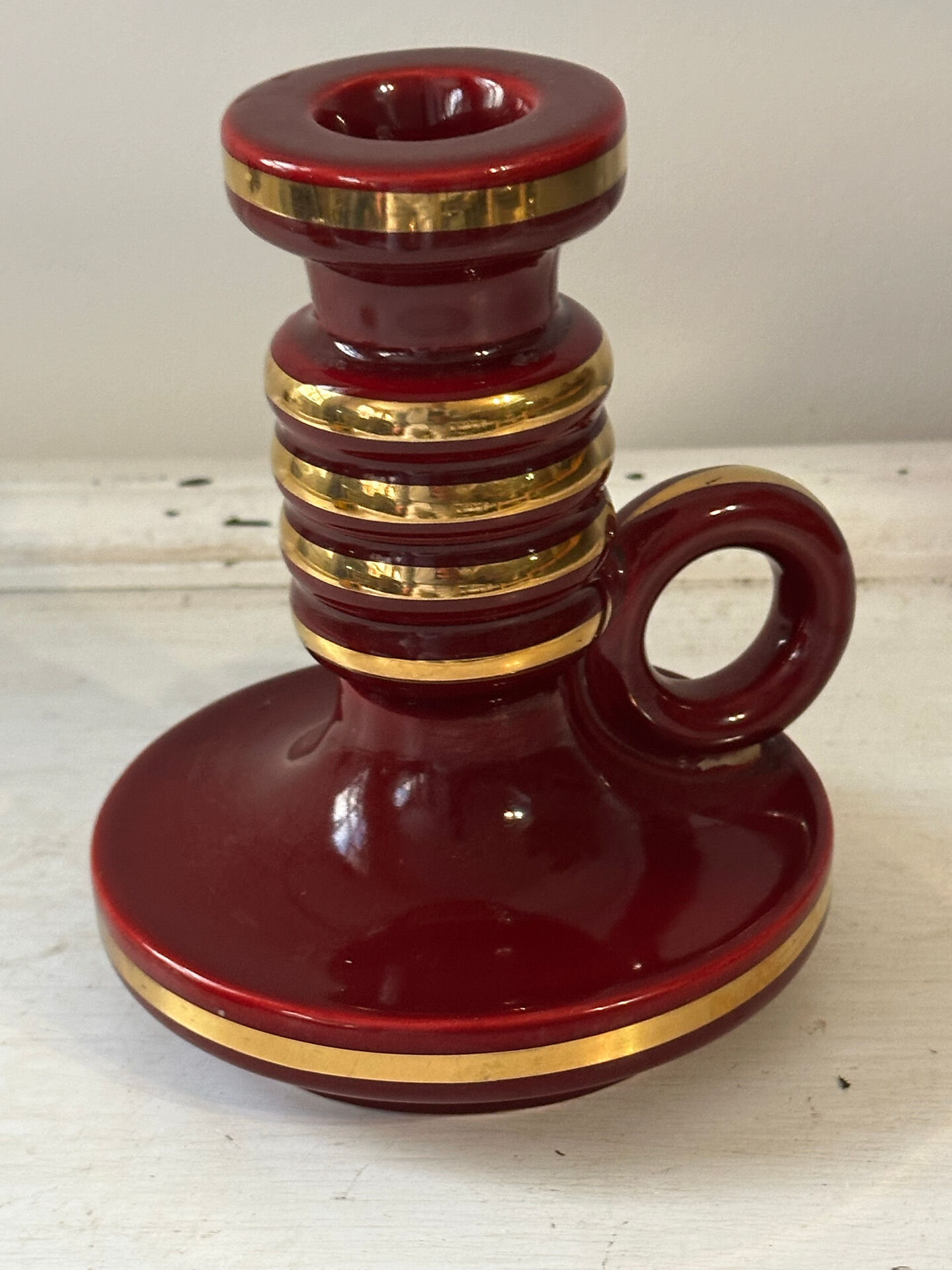 Bougeoir Saint-Clément Mid-Century en céramique rouge rubis e