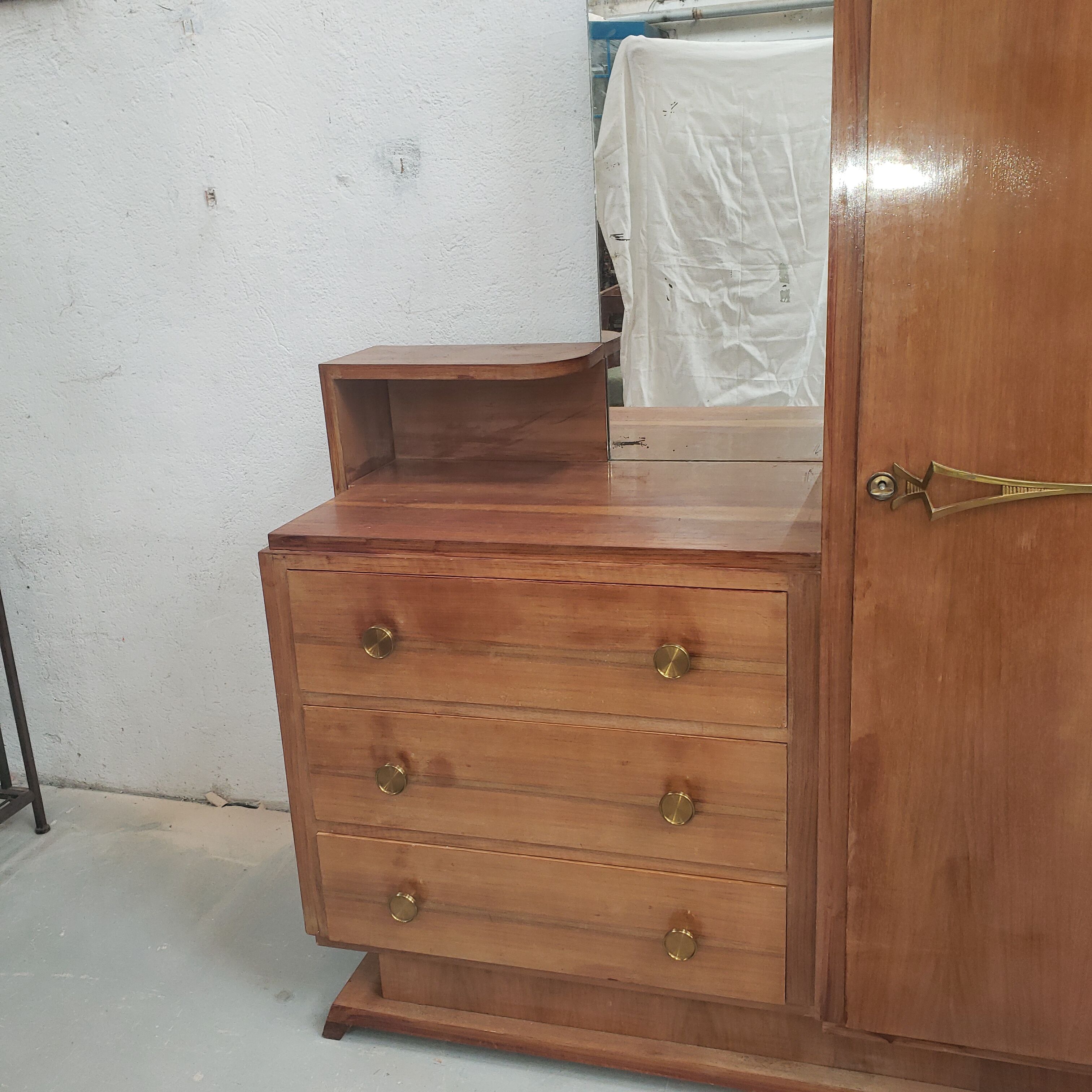 Commode armoire asymétrique Art Deco années 50 vintage