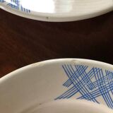 7 assiettes à dessert et 1 plat de service vintage