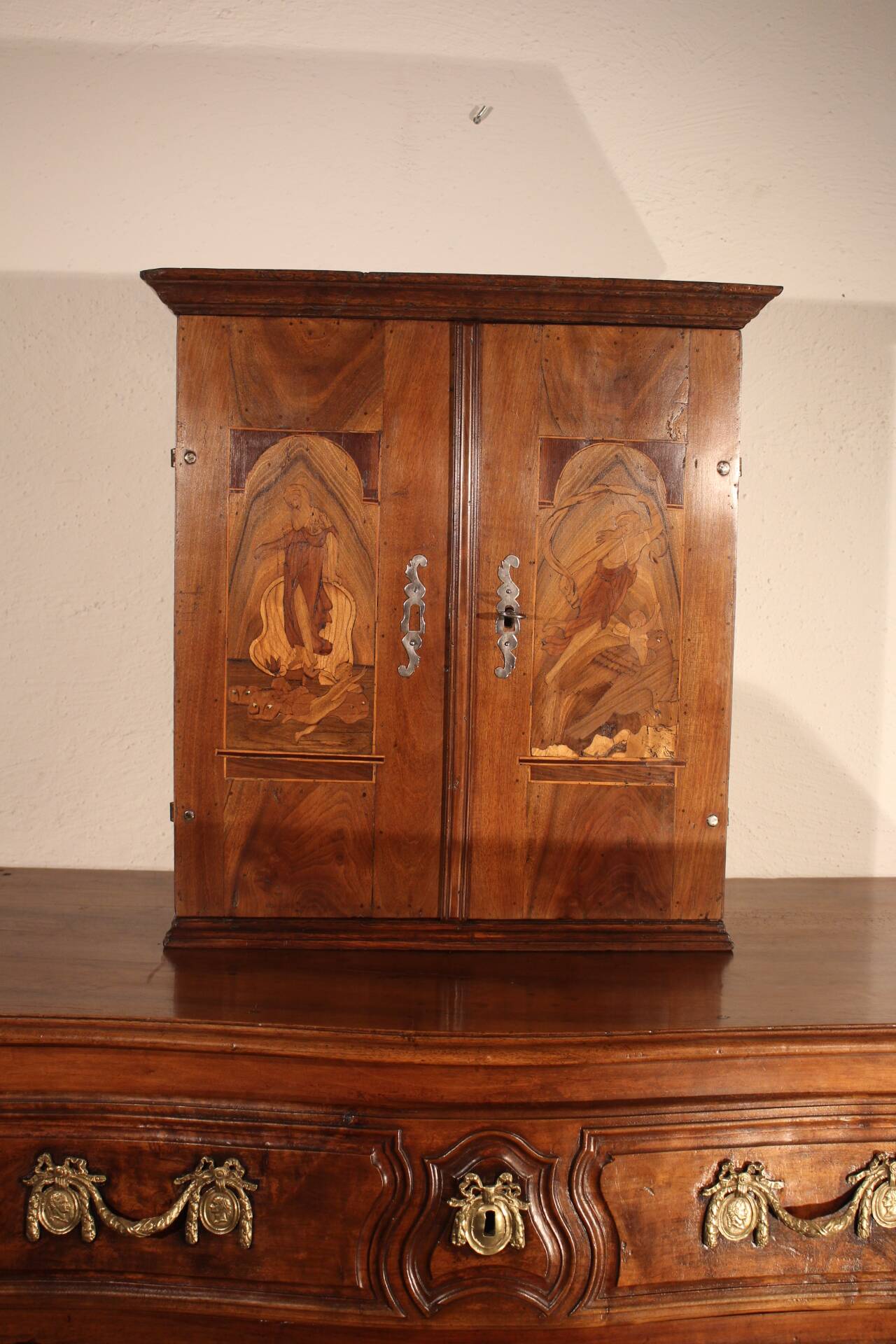 17th century cabinet