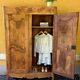 Armoire ancienne française en noyer massif – style Louis XV, fin XIXe siècle