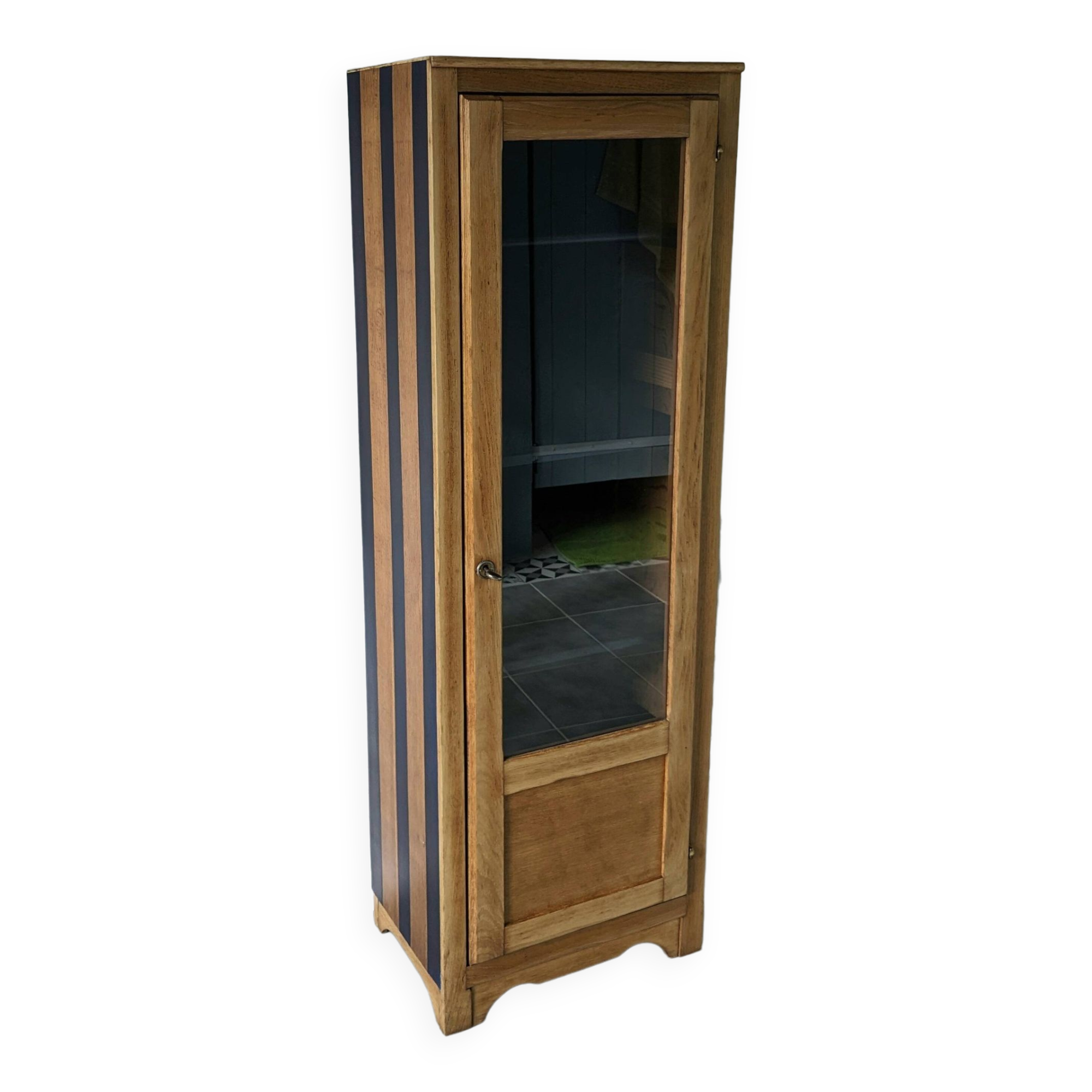 Glazed Parisian wardrobe