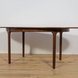 Mid-Century Oval Extendable Teak Dining Table from McIntosh, 1960s