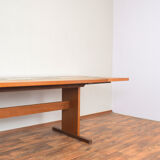 Table à manger en teck et carrelage par Gangso Mobler